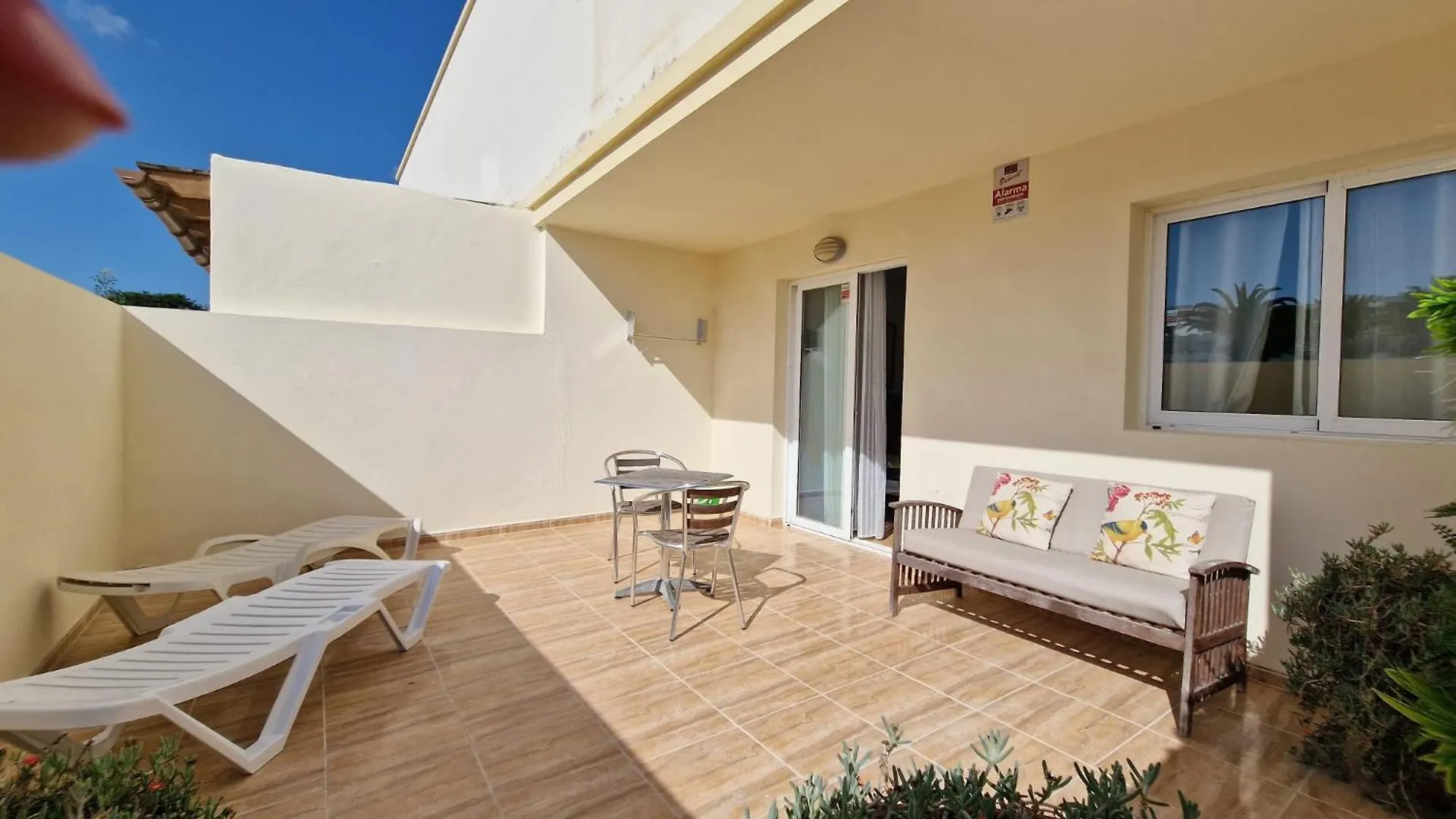 Ideal Con Ninos , Wifi Gratis Y Playa Costa Calma 0*,  Spain